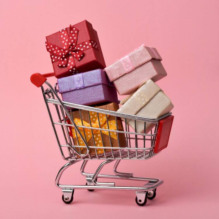 Holiday gift shopping with TimeSquared personal concierge services