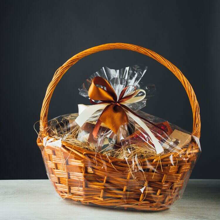 Thanksgiving gift basket